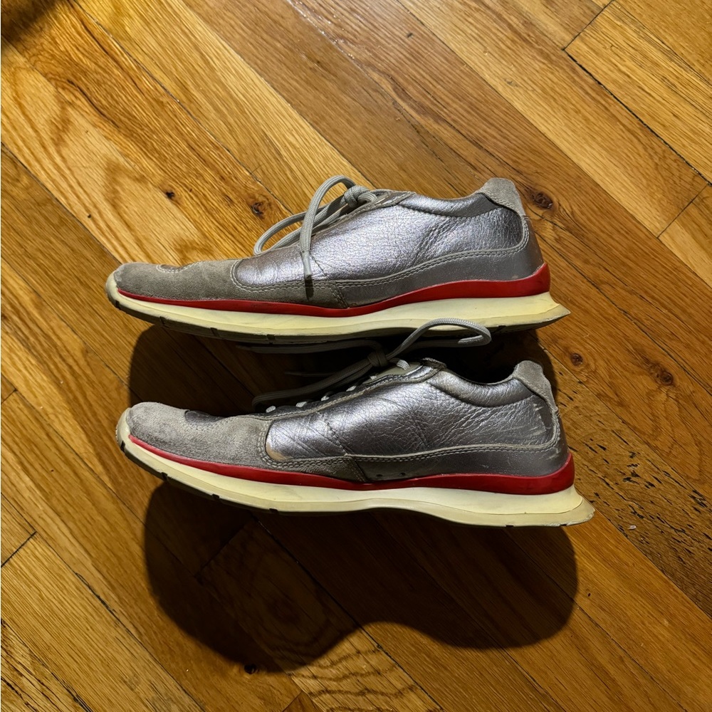 Prada 4E0874 Silver Sneakers vintage men 7 / women 9 - Picture 2 of 7
